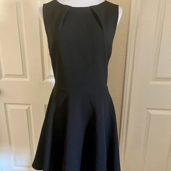 “Luck Be A Lady” ModCloth - Picture 2 of 4